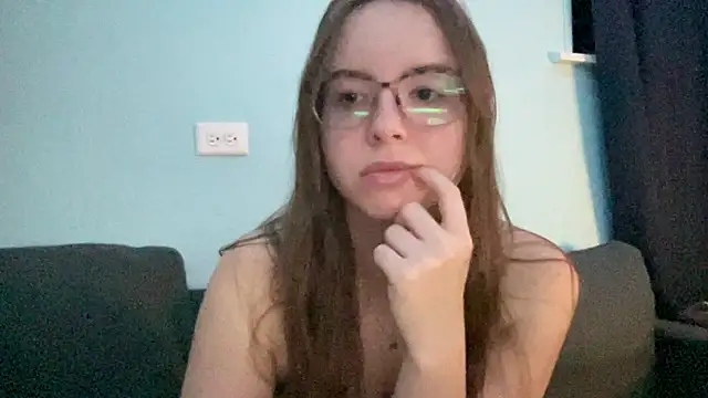 Snapshot of notsydneysweeney chatting on 2, 7, 2026 notsydneysweeney online show from 2, 7, 2026