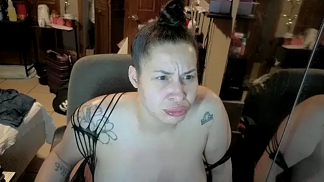 Snapshot of imisamoore69 chatting on 20, 6, 2026 imisamoore69 online show from 20, 6, 2026