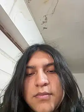 Snapshot of petitelatino chatting on 2, 7, 2026 petitelatino online show from 2, 7, 2026