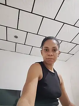 Snapshot of AstridMonroee chatting on 8, 7, 2026 AstridMonroee online show from 8, 7, 2026