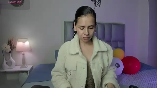 Bianca Vibe online show from 8, 7, 2026