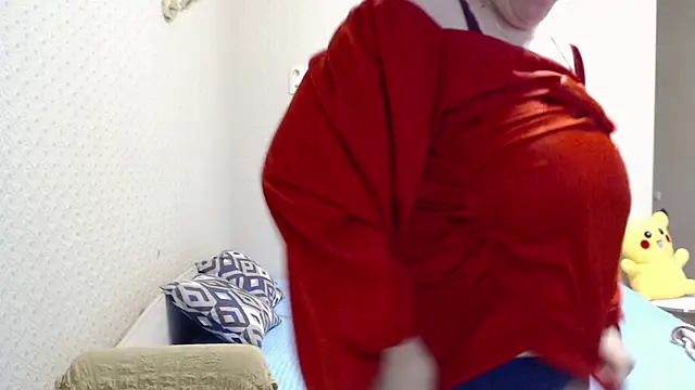 girlshyyy online show from 10, 7, 2026