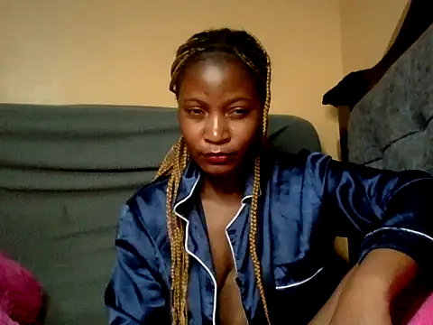 Snapshot of sexybaddie27 chatting on 18, 7, 2026 sexybaddie27 online show from 18, 7, 2026