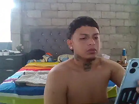 Snapshot of Geampi33 chatting on 6, 7, 2026 Geampi33 online show from 6, 7, 2026
