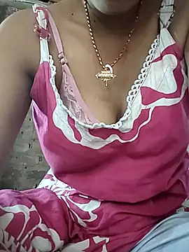 Snapshot of 18year_shilpi chatting on 18, 7, 2026 18year shilpi online show from 18, 7, 2026