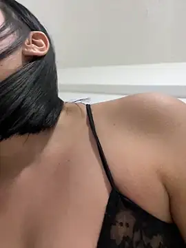 Snapshot of GiaOwens_ chatting on 15, 7, 2026 GiaOwens online show from 15, 7, 2026