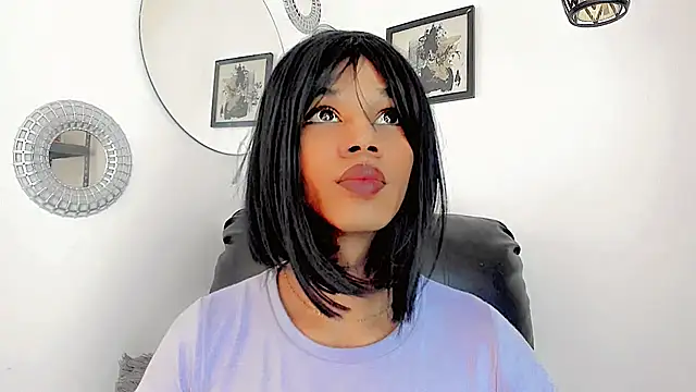 Snapshot of Zendalla_Ebony chatting on 8, 7, 2026 Zendalla Ebony online show from 8, 7, 2026