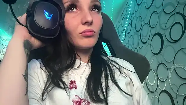 DetraBasner online show from 11, 7, 2026