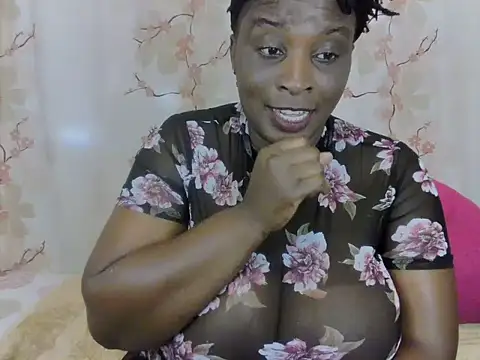 Snapshot of DARKCHOCBOOBS29 chatting on 10, 7, 2026 DARKCHOCBOOBS29 online show from 10, 7, 2026