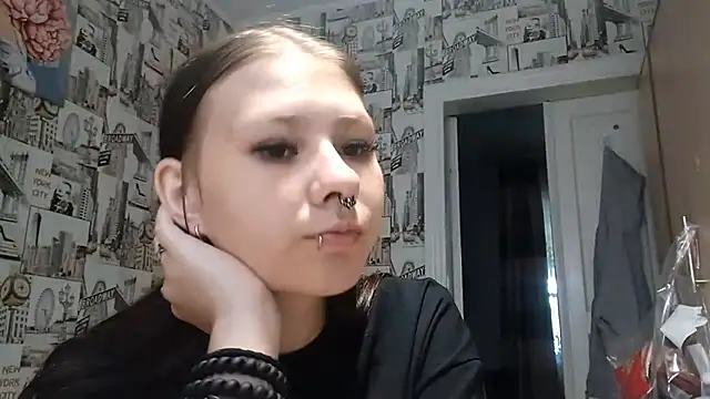 Snapshot of Just__Darling chatting on 14, 7, 2026 Just Darling online show from 14, 7, 2026