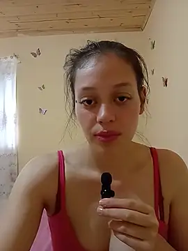 Snapshot of ValentinaNoirr chatting on 21, 7, 2026 ValentinaNoirr online show from 21, 7, 2026