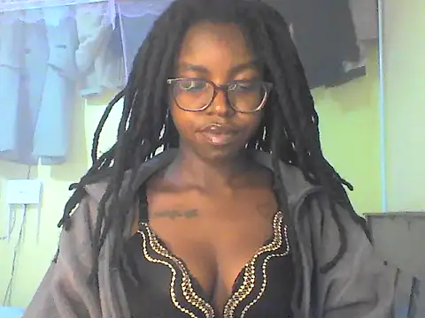 Snapshot of Ebonymuse chatting on 14, 7, 2026 Ebonymuse online show from 14, 7, 2026