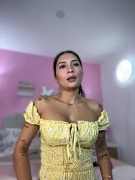Snapshot of sofiasirena chatting on 14, 7, 2026 sofiasirena online show from 14, 7, 2026