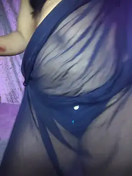 sexyqueen 1 online show from 23, 7, 2026