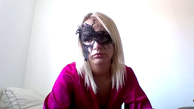 Snapshot of JeuneCharme1 chatting on 15, 7, 2026 JeuneCharme1 online show from 15, 7, 2026