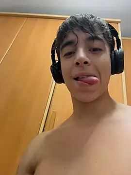 Snapshot of Andrexxxitoo chatting on 19, 7, 2026 Andrexxxitoo online show from 19, 7, 2026