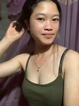 LilyLily68 online show from 5, 8, 2026