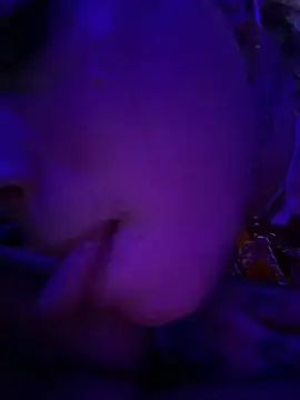 UrHellBri-L online show from 14, 7, 2026