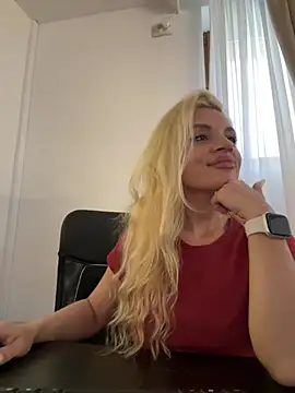 Snapshot of AdelineParadise chatting on 15, 7, 2026 AdelineParadise online show from 15, 7, 2026