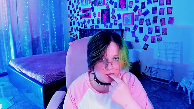 Snapshot of Biooohazard chatting on 18, 7, 2026 Biooohazard online show from 18, 7, 2026