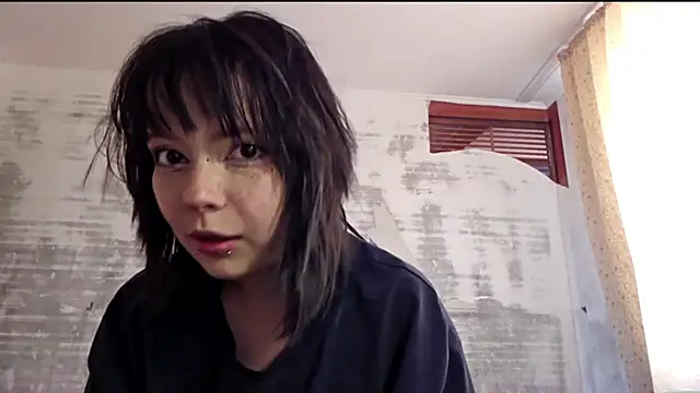 Snapshot of YunLettinga chatting on 30, 7, 2026 YunLettinga online show from 30, 7, 2026