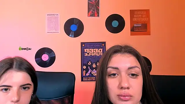 Snapshot of selena_crystal chatting on 19, 7, 2026 selena crystal online show from 19, 7, 2026