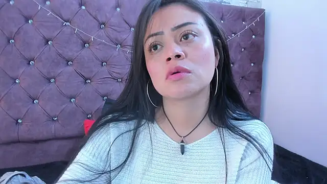 Snapshot of gabriela_grace chatting on 28, 10, 2025 gabriela grace online show from 28, 10, 2025