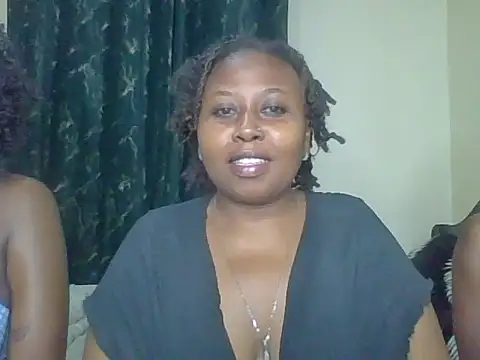 Snapshot of pinkfantsy chatting on 20, 7, 2026 pinkfantsy online show from 20, 7, 2026