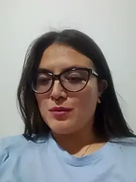 Snapshot of CarolineHot_04 chatting on 28, 7, 2026 CarolineHot 04 online show from 28, 7, 2026