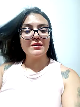 Snapshot of CarolineHot_04 chatting on 29, 7, 2026 CarolineHot 04 online show from 29, 7, 2026