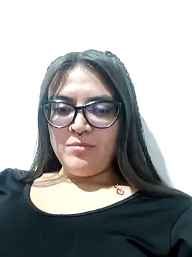 Snapshot of CarolineHot_04 chatting on 30, 7, 2026 CarolineHot 04 online show from 30, 7, 2026