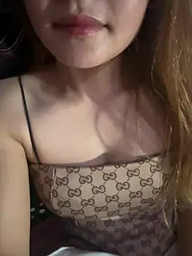 Snapshot of Thaolinh_bb chatting on 22, 7, 2026 Thaolinh bb online show from 22, 7, 2026