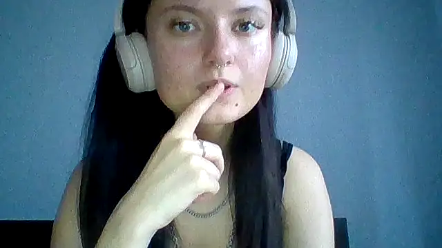 Snapshot of yana101 chatting on 28, 7, 2026 yana101 online show from 28, 7, 2026