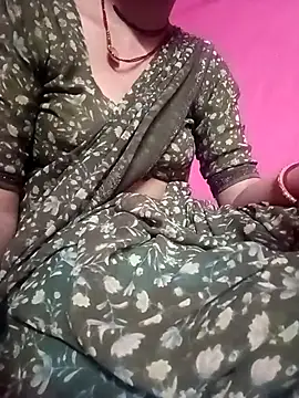 Snapshot of chandinisharma chatting on 27, 7, 2026 chandinisharma online show from 27, 7, 2026