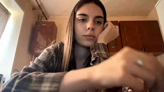 hey hey Bella online show from 24, 7, 2026