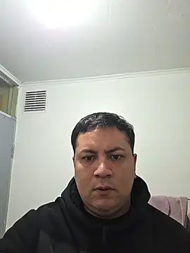 Snapshot of 69_romantico_69 chatting on 24, 7, 2026 69 romantico 69 online show from 24, 7, 2026