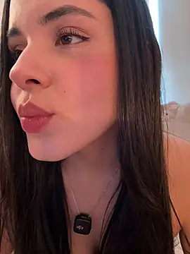 IvyValentine online show from 4, 6, 2026