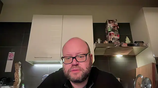 theitalianbear online show from 15, 4, 2026