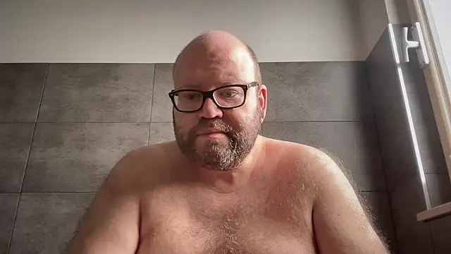 Snapshot of theitalianbear chatting on 20, 5, 2026 theitalianbear online show from 20, 5, 2026
