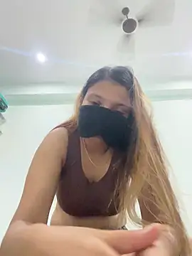 Snapshot of Miss_kanika76 chatting on 1, 8, 2026 Miss kanika76 online show from 1, 8, 2026