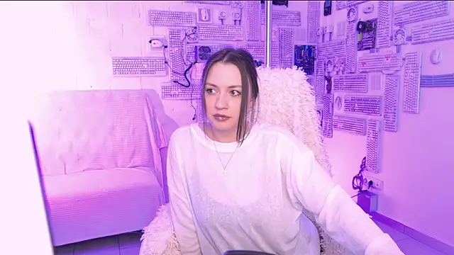 Snapshot of ElsaHansen chatting on 5, 8, 2026 ElsaHansen online show from 5, 8, 2026