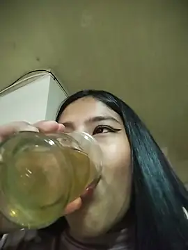 squirtcati online show from 28, 7, 2026