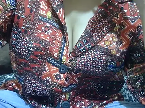 Snapshot of lush_mukuu chatting on 5, 8, 2026 lush mukuu online show from 5, 8, 2026