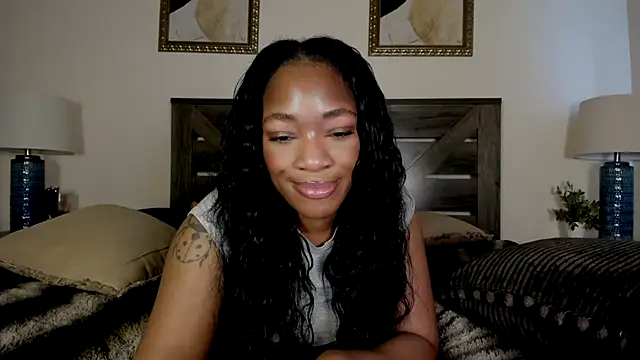 nicolesolace online show from 16, 5, 2026