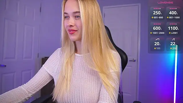 DanikaDillan online show from 27, 12, 2024