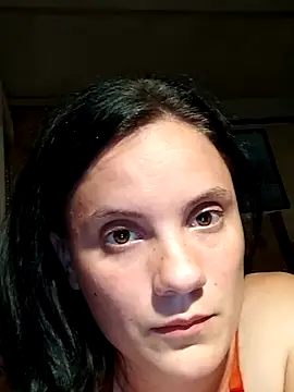 Snapshot of adrienn01 chatting on 4, 8, 2026 adrienn01 online show from 4, 8, 2026