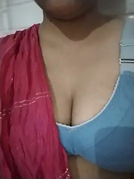 Snapshot of Radhaspark chatting on 6, 8, 2026 Radhaspark online show from 6, 8, 2026