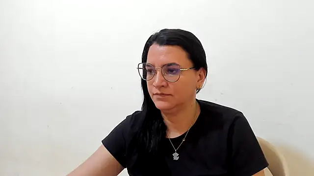 MARILYN GARCIA online show from 1, 11, 2025