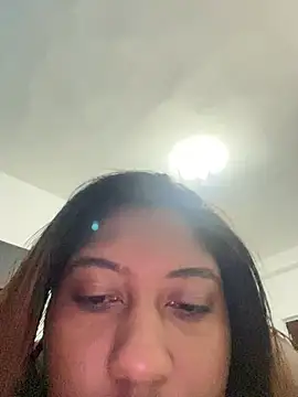 Snapshot of Abrilcastro chatting on 7, 8, 2026 Abrilcastro online show from 7, 8, 2026