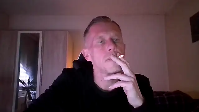 slaveboy2016xh online show from 28, 12, 2024